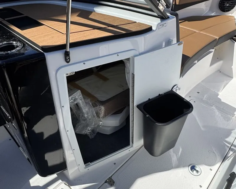 Slide: The Image of Yamaha 222SD 2026 - 19