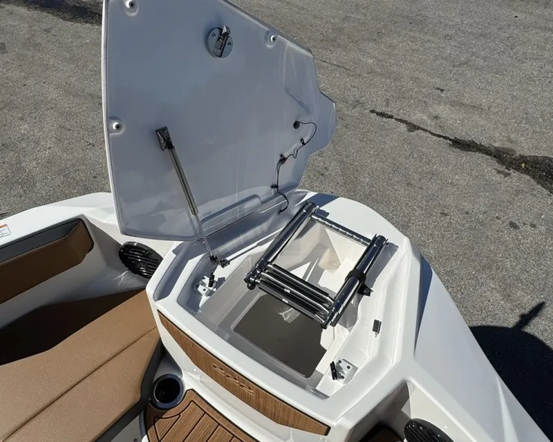 Slide: The Image of Yamaha 222SD 2026 - 20