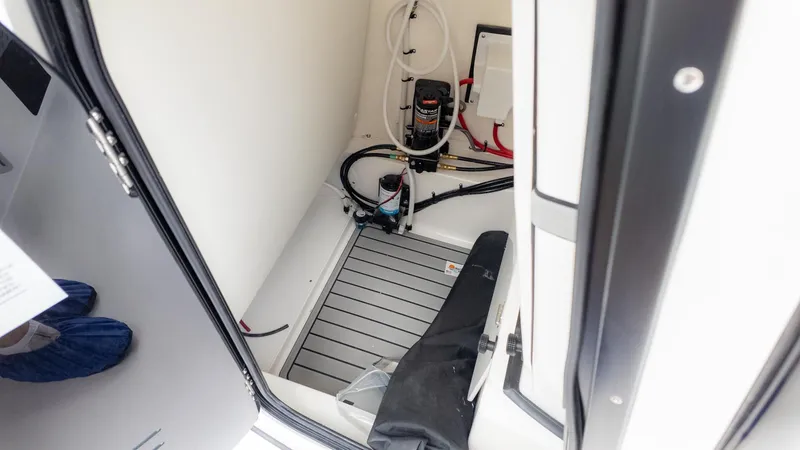 Slide: The Image of Tidewater 2500 Carolina Bay 2026 - 30