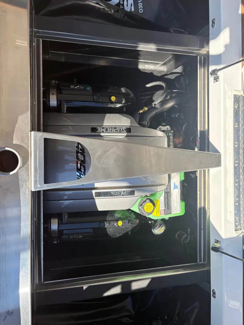 Slide: The Image of Supreme S220 2026 - 13