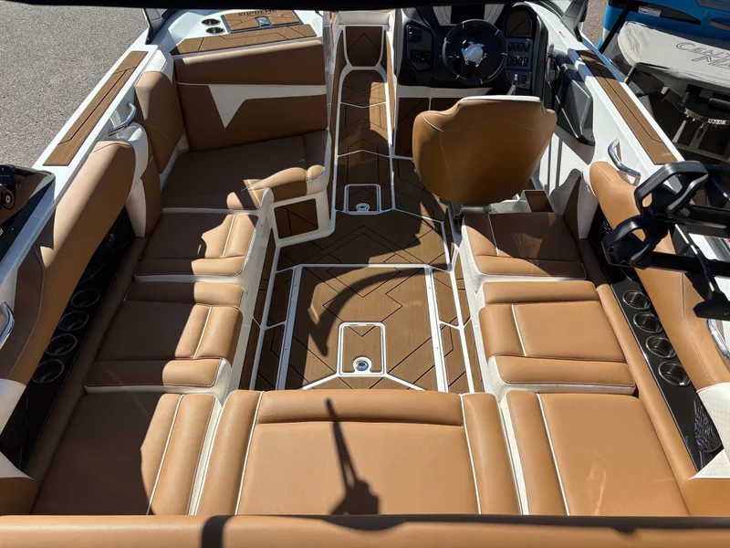 Slide: The Image of Supreme S220 2026 - 5