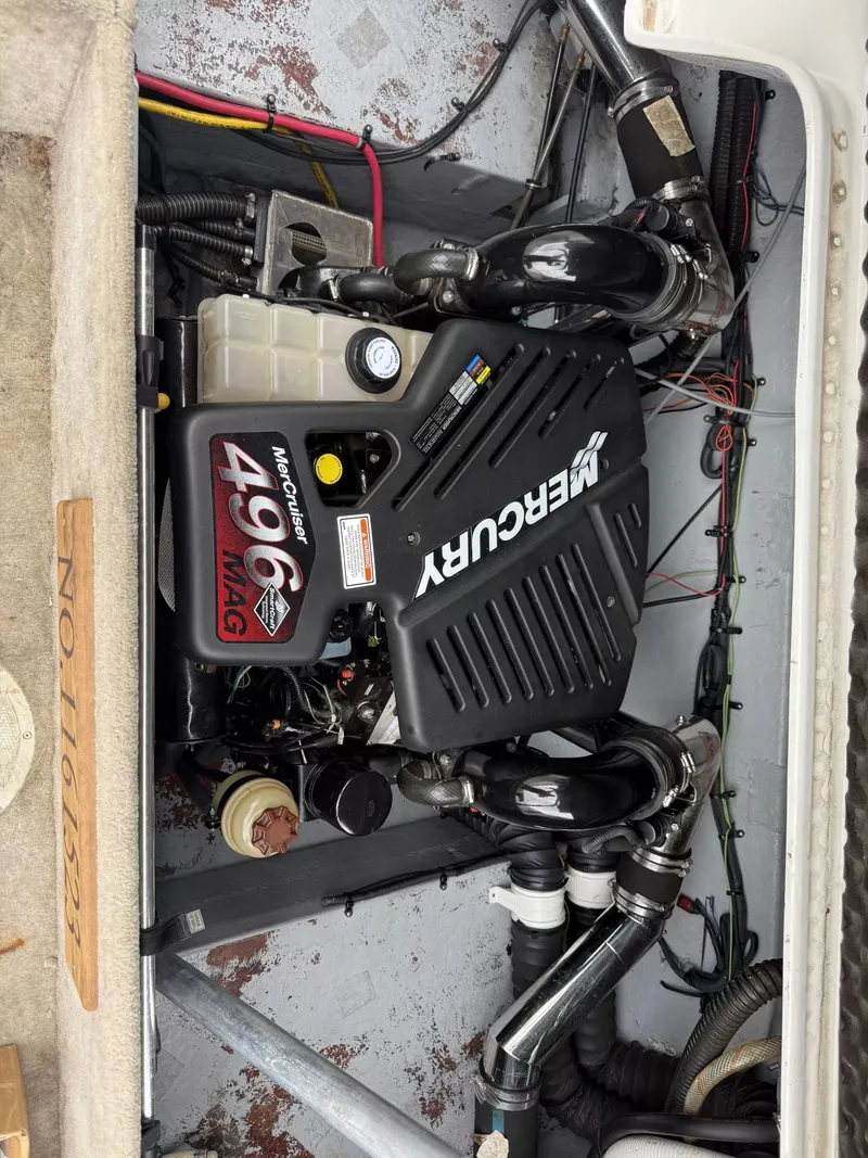 Slide: The Image of Crownline Boats 288BR 2005 - 12