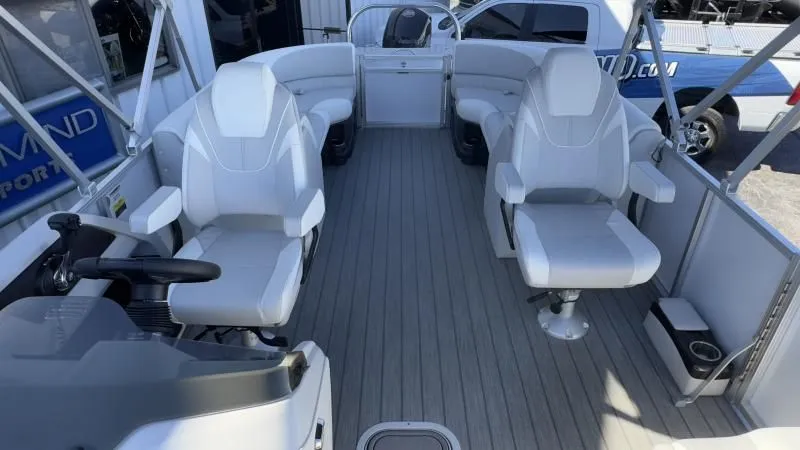 Slide: The Image of Avalon LSZ QL 2024 - 13