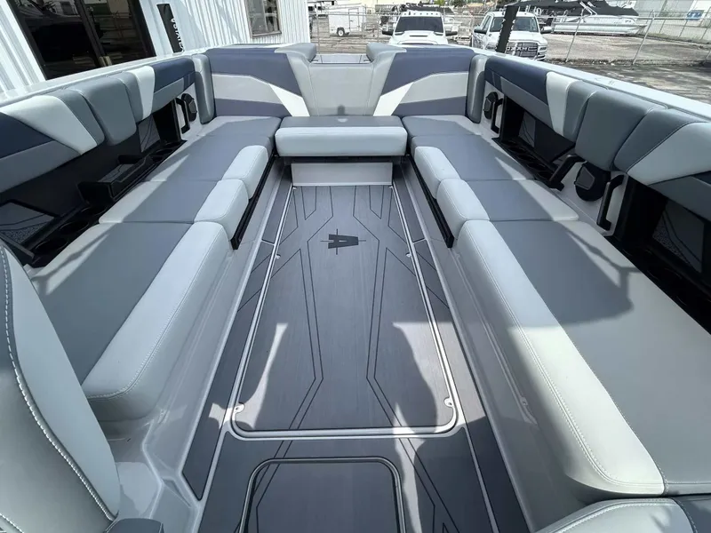 Slide: The Image of Axis T250 2026 - 14