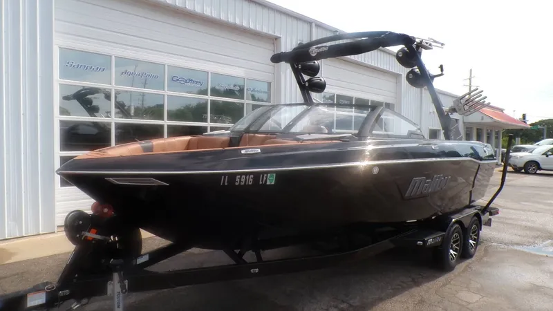 The Image of Malibu Wakesetter 23 LSV 2023 - 1
