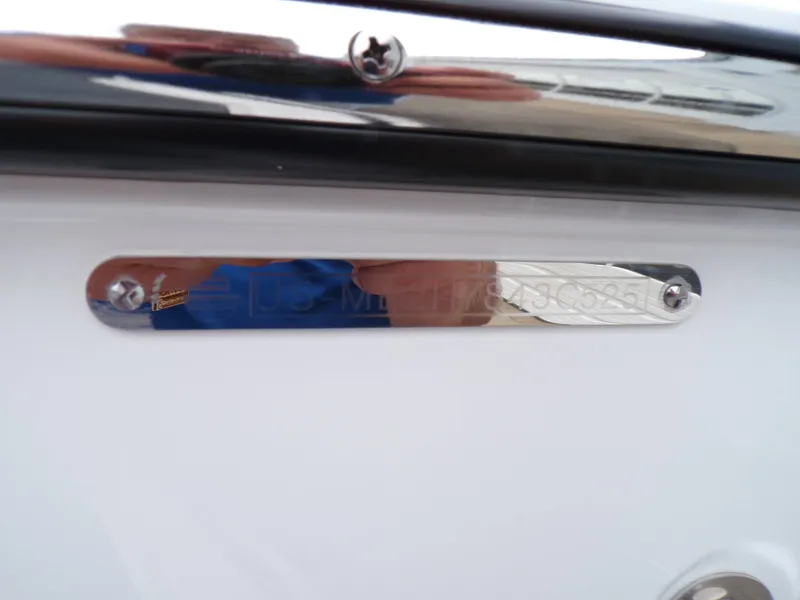 Slide: The Image of Malibu Wakesetter 25LSV 2025 - 7