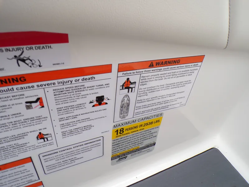 Slide: The Image of Malibu Wakesetter 25LSV 2025 - 9