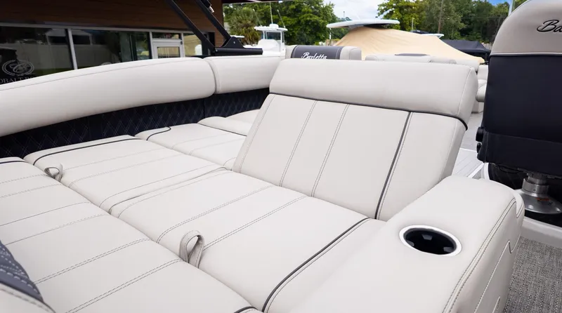 Slide: The Image of Barletta L25U 2025 - 10