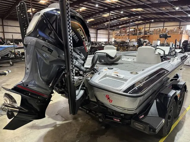 Slide: The Image of Bass Cat Cougar FTD 20 W/Yamaha 250 "SHO" 2026 - 4