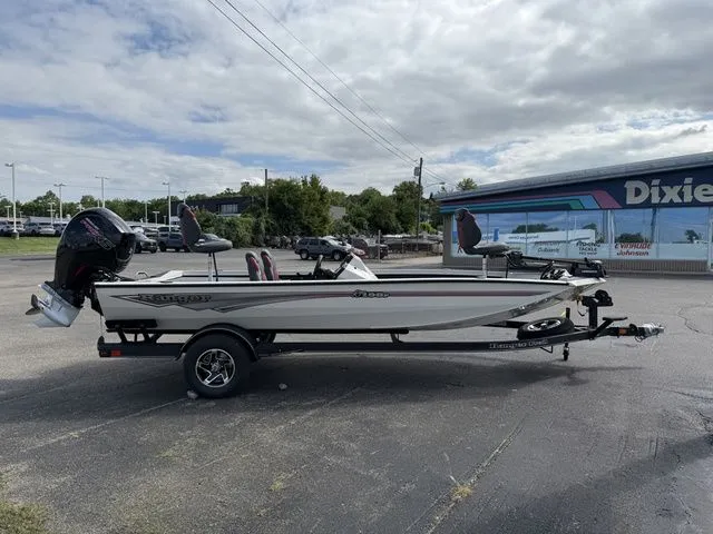 Slide: The Image of Ranger RT198P 2026 - 6