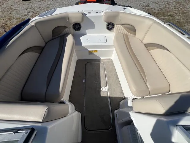 Slide: The Image of NauticStar Sport Deck Boat 223 DC 2013 - 10