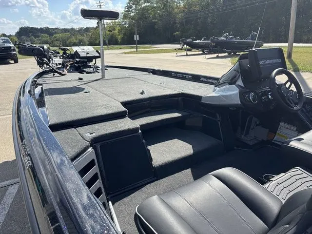 Slide: The Image of Skeeter ZXR20 2023 - 21