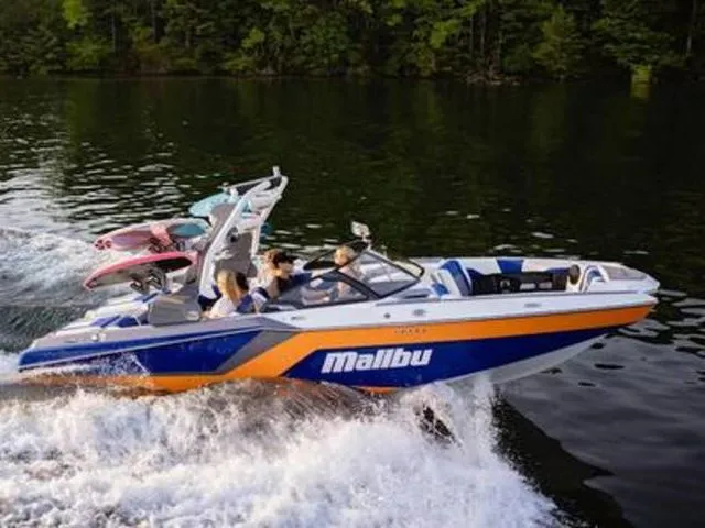 The Image of Malibu Wakesetter 23 MXZ 2026 - 1