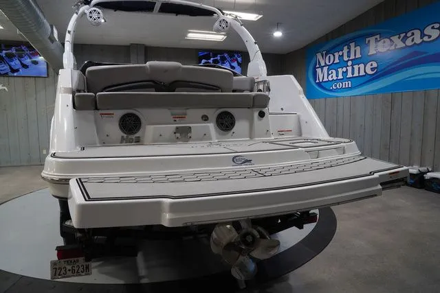 Slide: The Image of Four Winns HD5 2023 - 7