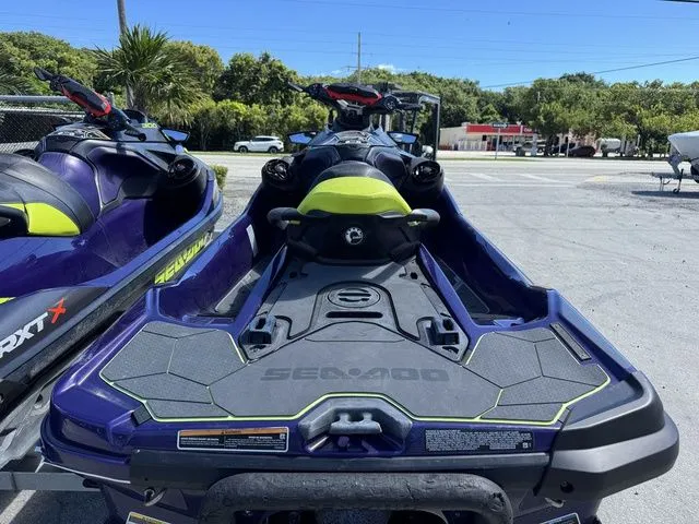 Slide: The Image of Sea-Doo RXT 2021 - 7