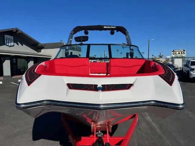 Slide: The Image of MasterCraft NXT24 2021 - 11