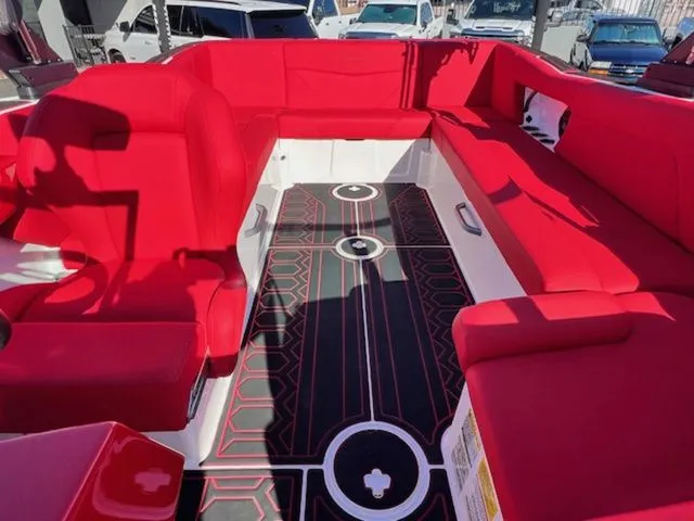 Slide: The Image of MasterCraft NXT24 2021 - 25