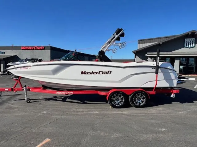 Slide: The Image of MasterCraft NXT24 2021 - 9