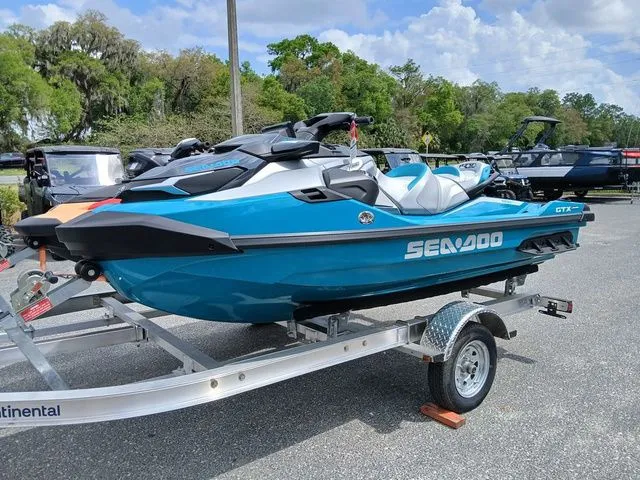 Slide: The Image of Sea-Doo GTX 2026 - 17