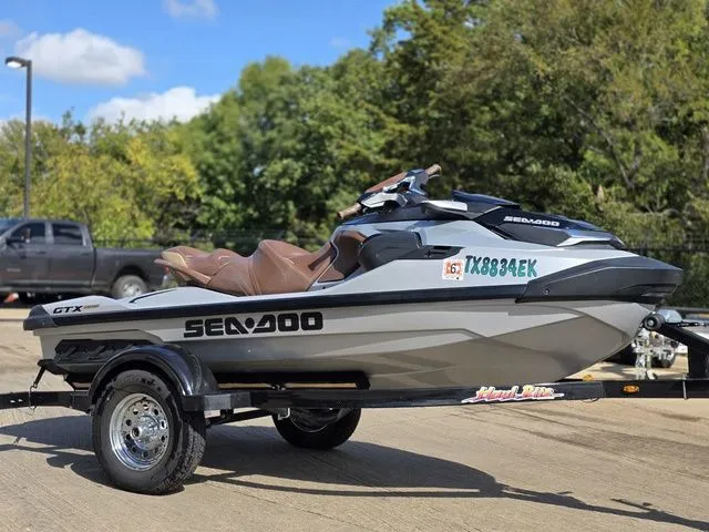 The Image of Sea-Doo GTX 2018 - 1