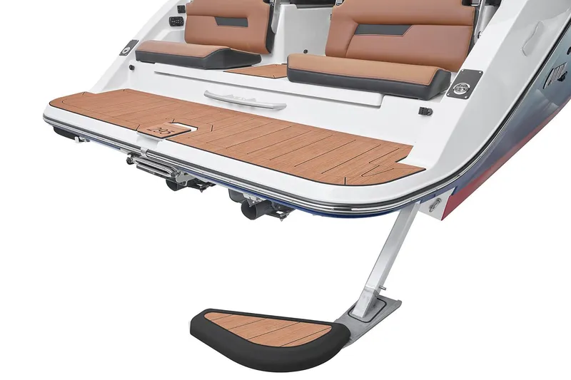 Slide: The Image of Manufacturer Provided Image: 2026 Yamaha Boats 295SD swim platform with teak finish and seating. - 24