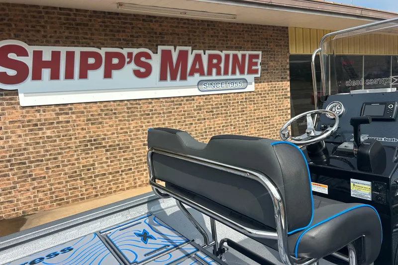 Slide: The Image of 2026 Xpress H20B Bay boat at Shipp's Marine dealership. - 3