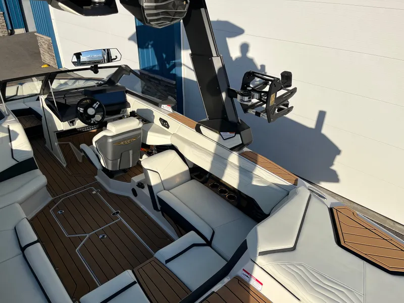 Slide: The Image of Nautique G23 2026 - 11