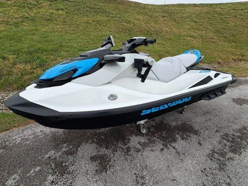 The Image of Sea-Doo FishPro Scout 130 2024 - 1