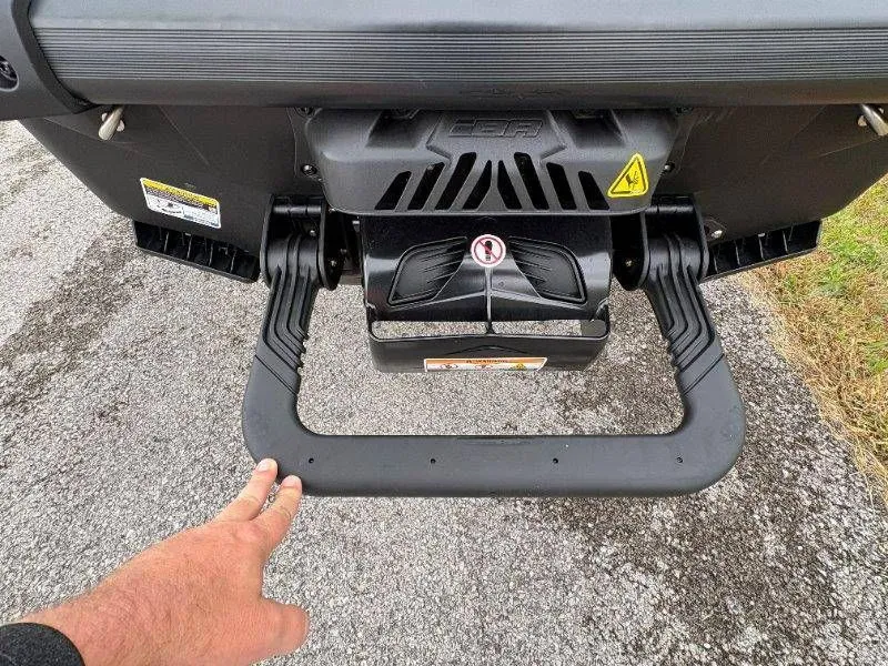 Slide: The Image of Sea-Doo FishPro Scout 130 2024 - 10