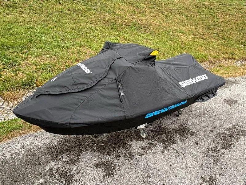 Slide: The Image of Sea-Doo FishPro Scout 130 2024 - 48