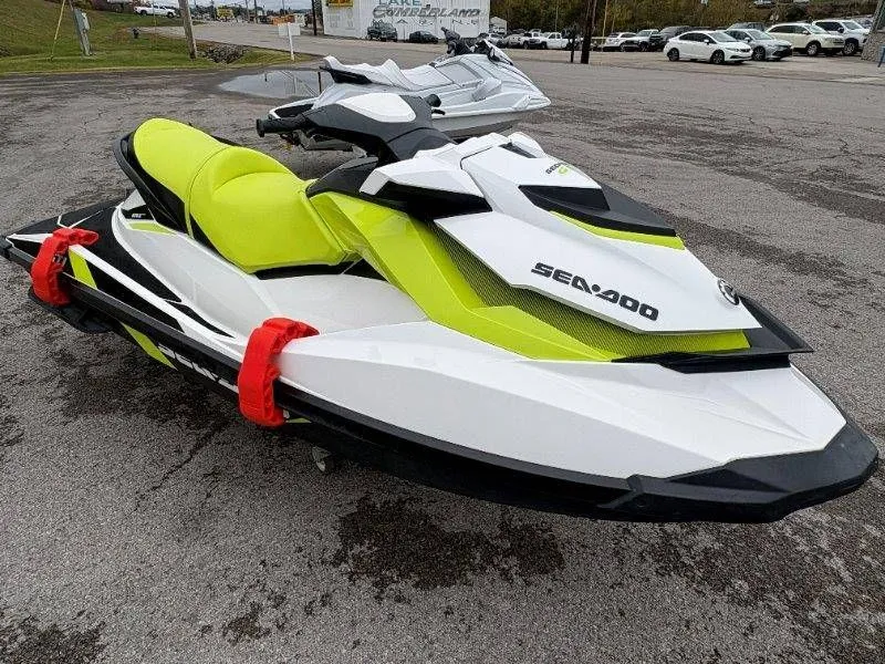 Slide: The Image of Sea-Doo GTI 90 2017 - 41
