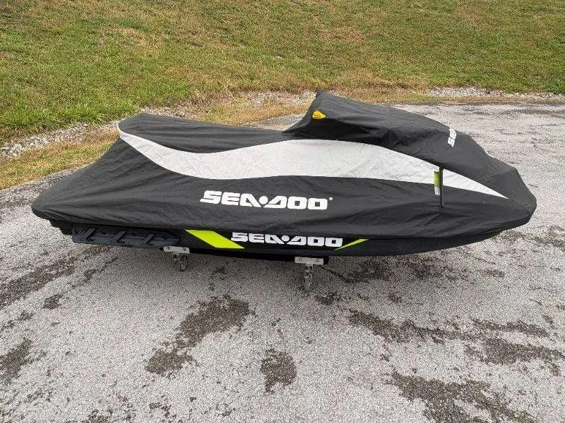 Slide: The Image of Sea-Doo GTI 90 2017 - 44