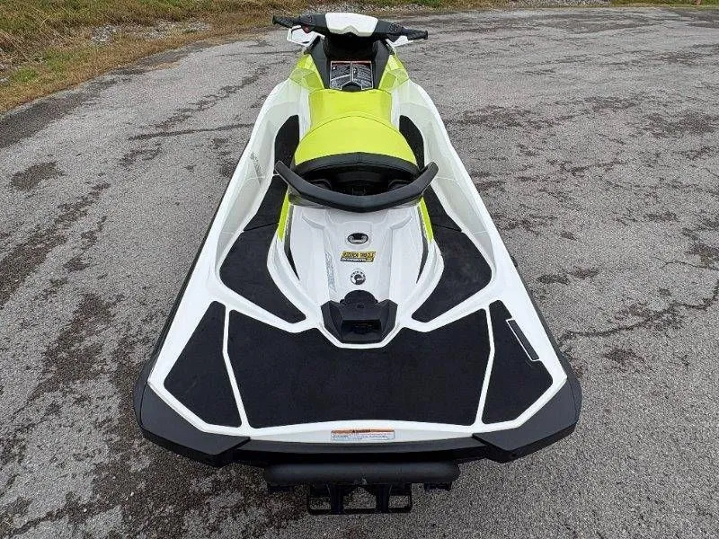 Slide: The Image of Sea-Doo GTI 90 2017 - 5
