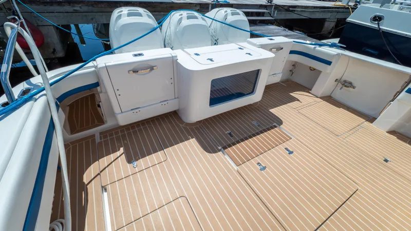 Slide: The Image of Intrepid 430 Sport Yacht 2018 - 118