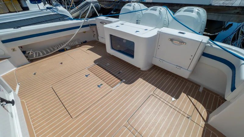 Slide: The Image of Intrepid 430 Sport Yacht 2018 - 119