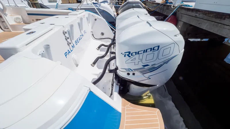 Slide: The Image of Intrepid 430 Sport Yacht 2018 - 120