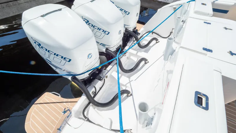 Slide: The Image of Intrepid 430 Sport Yacht 2018 - 132