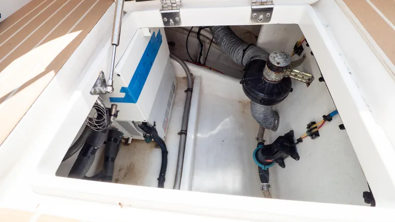 Slide: The Image of Intrepid 430 Sport Yacht 2018 - 136