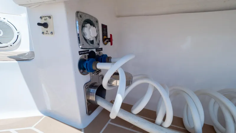 Slide: The Image of Intrepid 430 Sport Yacht 2018 - 137