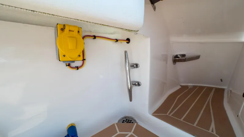 Slide: The Image of Intrepid 430 Sport Yacht 2018 - 138