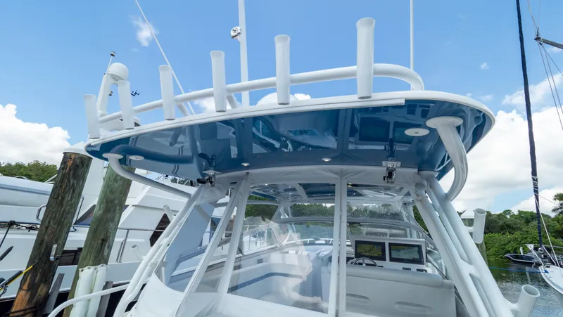 Slide: The Image of Intrepid 430 Sport Yacht 2018 - 152