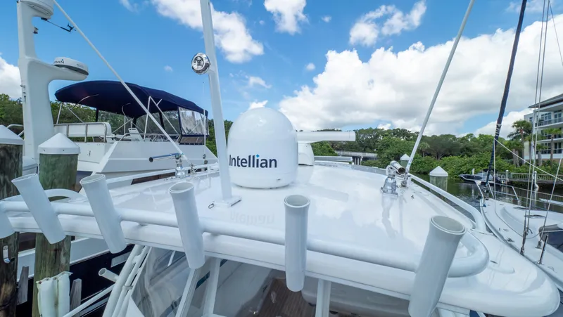 Slide: The Image of Intrepid 430 Sport Yacht 2018 - 155