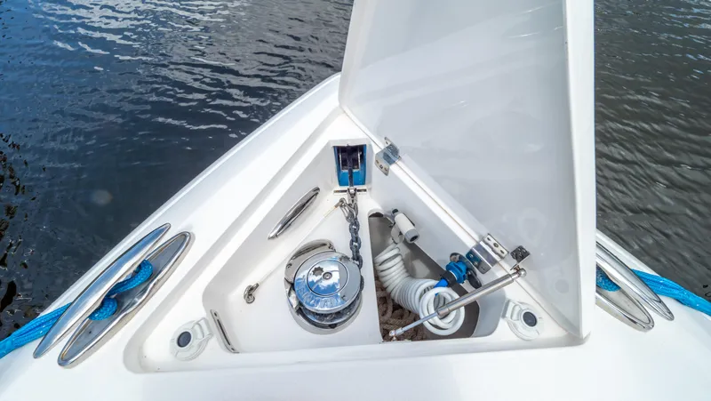 Slide: The Image of Intrepid 430 Sport Yacht 2018 - 159