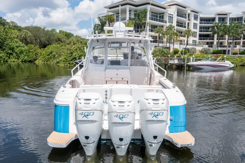 Slide: The Image of Intrepid 430 Sport Yacht 2018 - 172