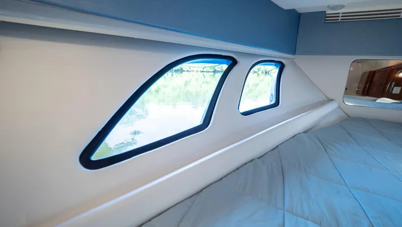 Slide: The Image of Intrepid 430 Sport Yacht 2018 - 91