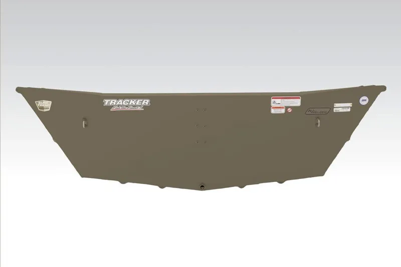 Slide: The Image of Tracker Grizzly 1754 Utility 2026 - 5