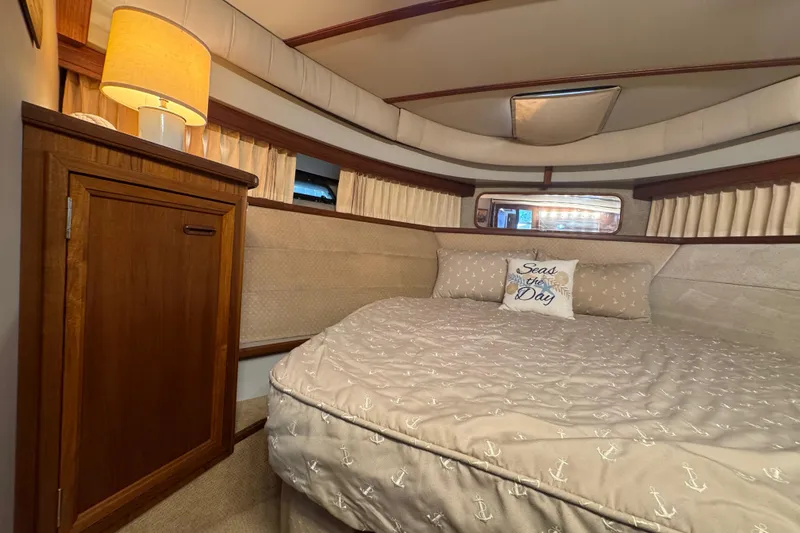 Slide: The Image of Shower area in 1986 Carver 42 Aft Cabin Motor Yacht with curtain and towel. - 88