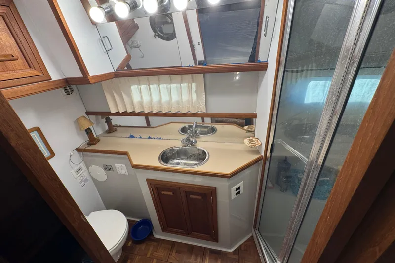 Slide: The Image of Carver Yachts 42 Aft Cabin Motor Yacht 1986 - 109