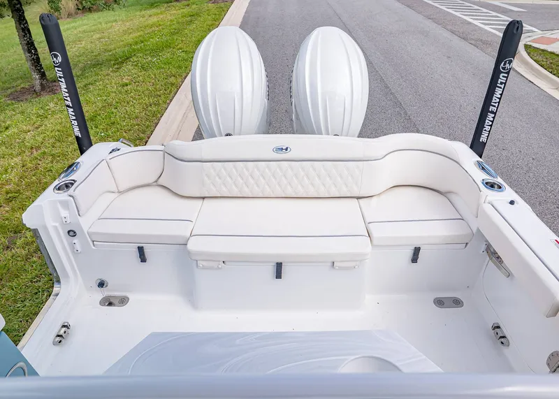 Slide: The Image of Sea Hunt Ultra 265 SE 2026 - 6