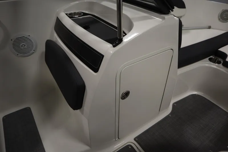 Slide: The Image of 2021 Bayliner VR5 Bowrider OB interior with storage compartment and seating. - 30